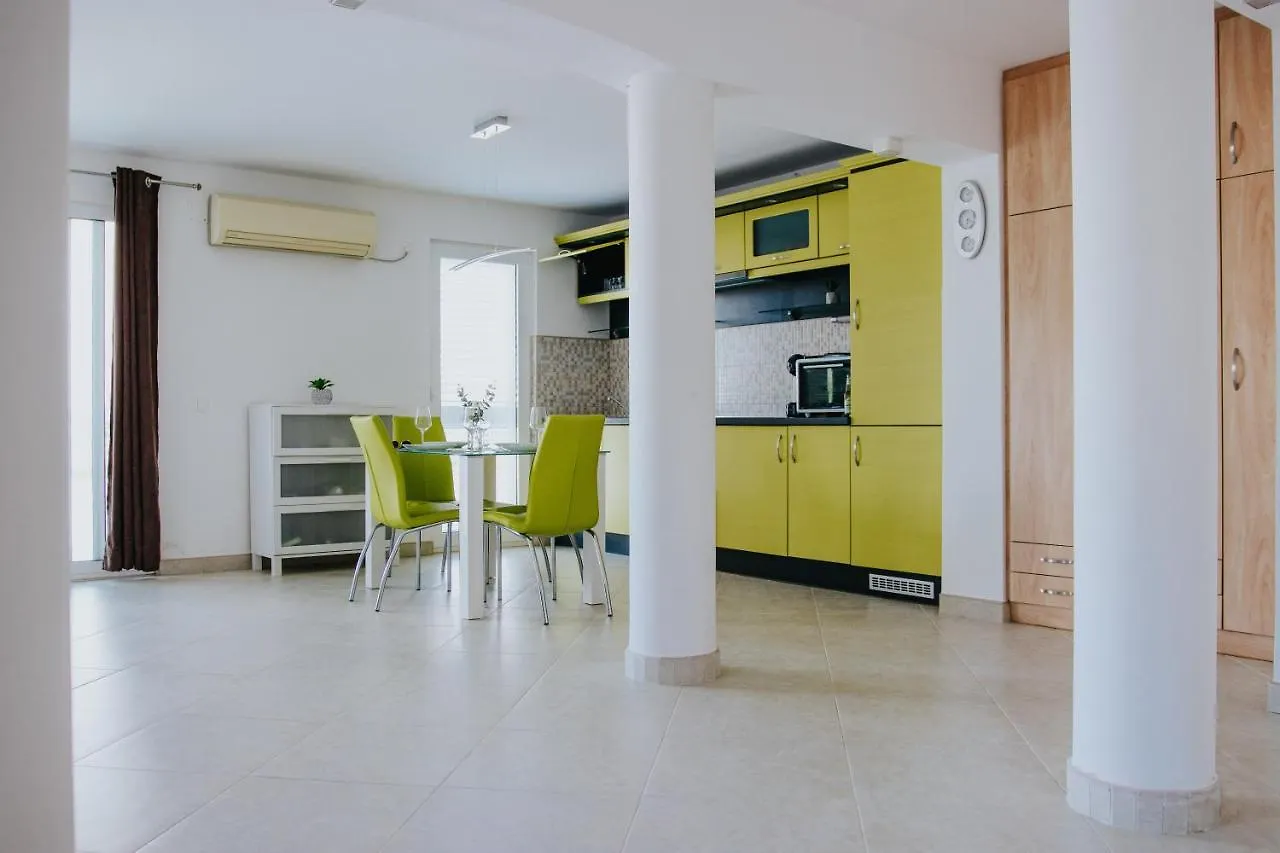 Villa Vinko Trogir